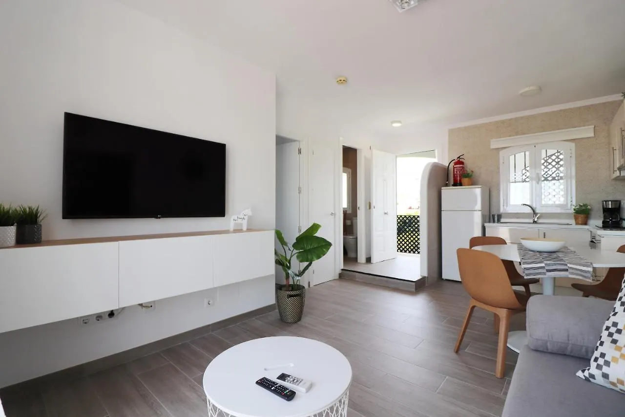 Apartment Verano Azul Spainsunrentals 1127 Nerja Spain
